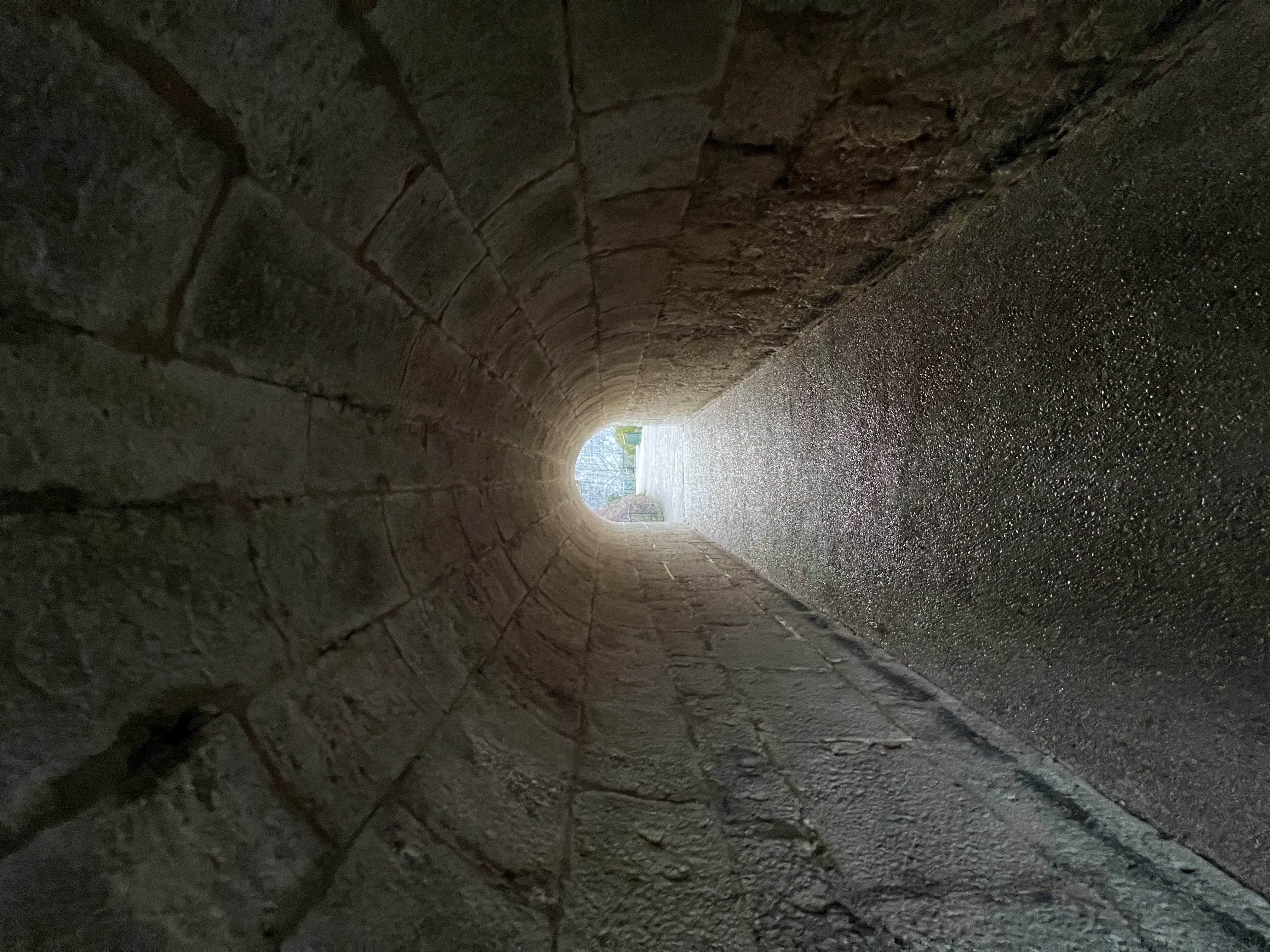 Le passage.